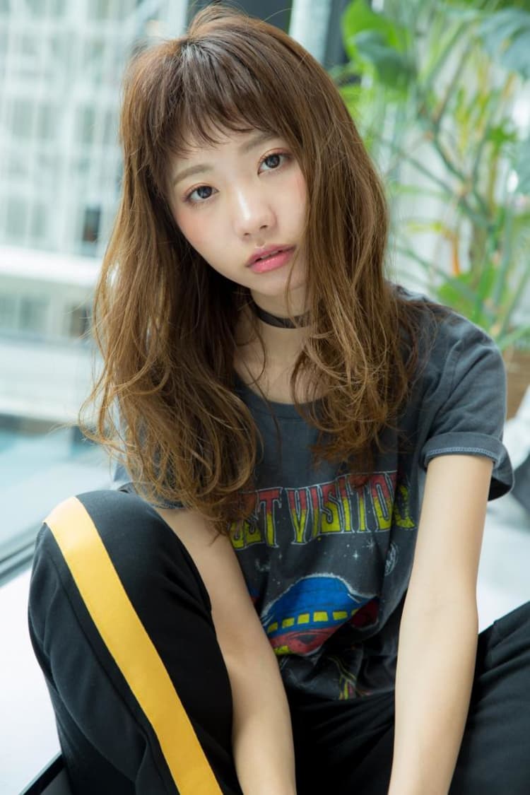 ショートバングの抜け感ロング ヘアカタログ Ash 東戸塚店 木村 直継 ヘアサロン 美容院 Ash オフィシャルサイト ショートバングの抜け感ロング ヘアカタログ Ash 東戸塚店 木村 直継 ヘアサロン 美容院 Ash オフィシャルサイト