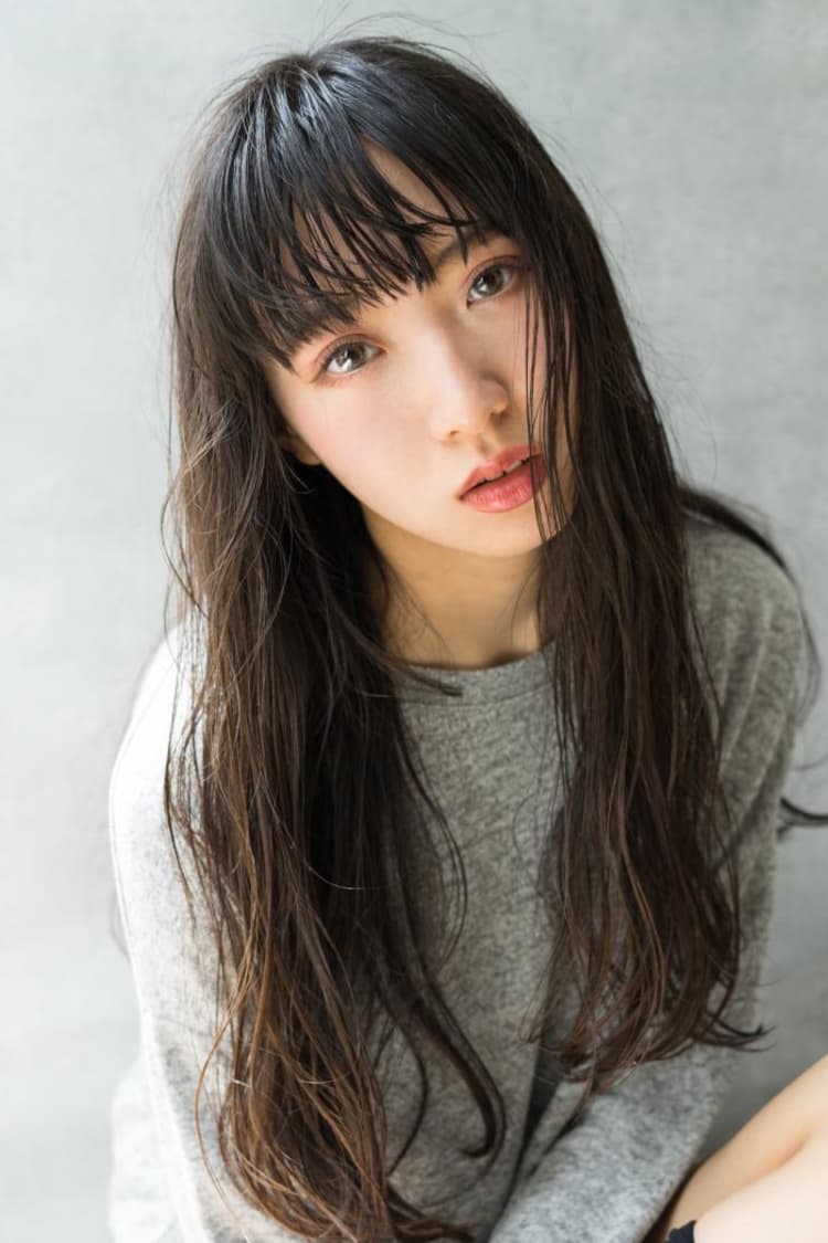 こなれ感のあるくせ毛風黒髪ロング ヘアカタログ Ash 祐天寺店 山田 涼一 ヘアサロン 美容院 Ash オフィシャルサイト