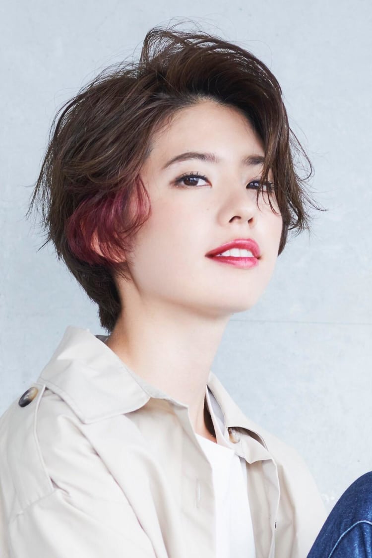 ワンポイントインナーカラーでワンランク上の大人ショートヘア ヘアカタログ Ash 三鷹店 Ash 三鷹店 ヘアサロン 美容院 Ash オフィシャルサイト