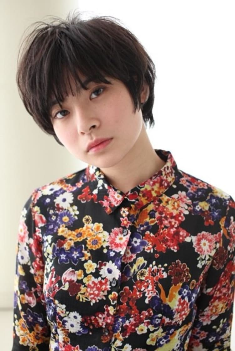 横顔美人なショートボブ ヘアカタログ Ash 池袋店 栢菅 夏樹 ヘアサロン 美容院 Ash オフィシャルサイト