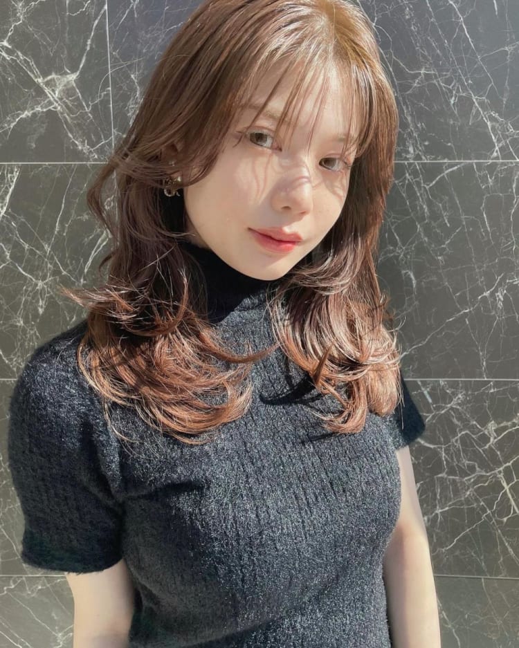 ロング シースルーバング ベージュカラー ヘアカタログ Ash 大森店 千田 陽文 ヘアサロン 美容院 Ash オフィシャルサイト