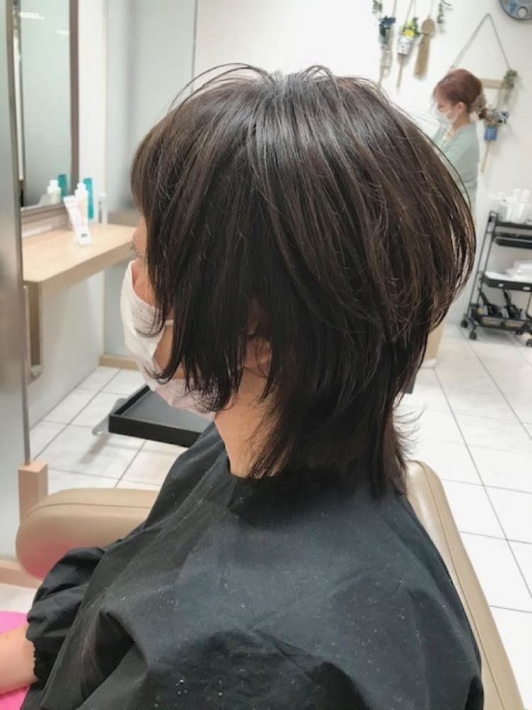 ミディアムショートレイヤー ヘアカタログ Ash 国立店 横山 真由美 ヘアサロン 美容院 Ash オフィシャルサイト