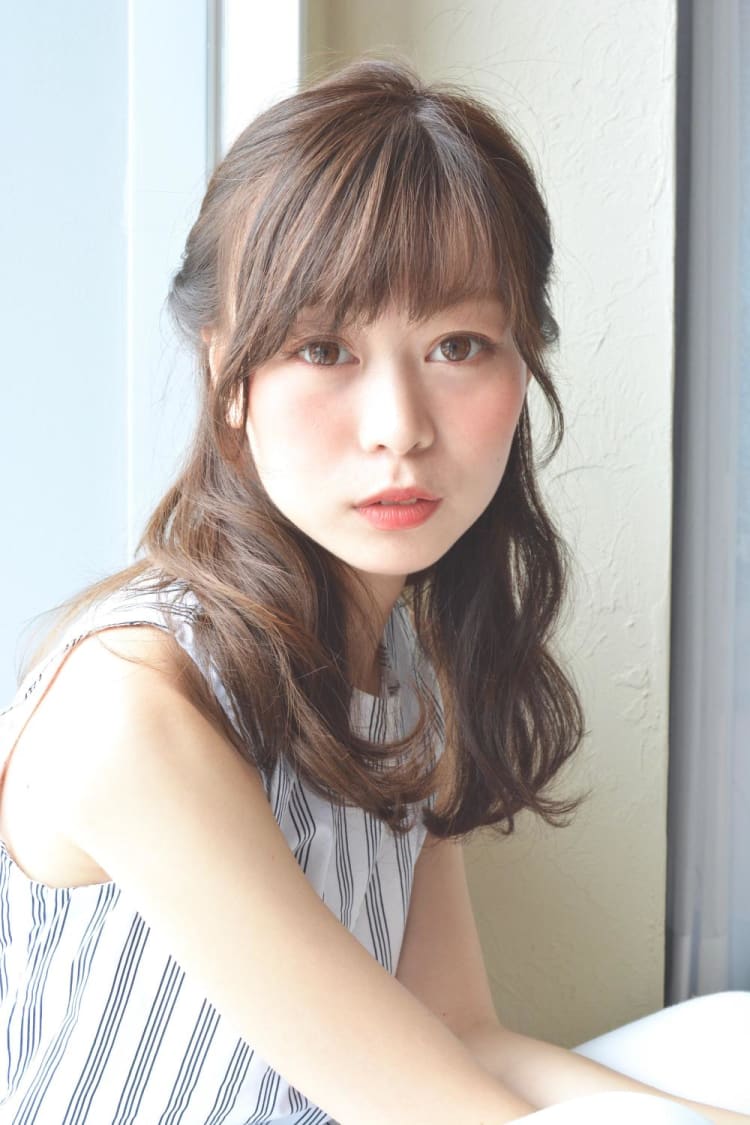 清楚系 ハーフアップ ヘアカタログ Ash 本牧店 大野 歩美 ヘアサロン 美容院 Ash オフィシャルサイト