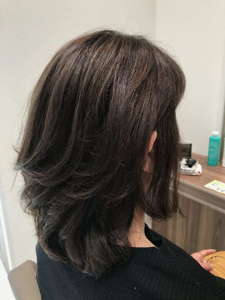 大人女性に人気 明るい白髪染め ヘアカタログ Ash 川崎店 鈴木 和也 ヘアサロン 美容院 Ash オフィシャルサイト 大人女性に人気 明るい白髪染め ヘアカタログ Ash 川崎店 鈴木 和也 ヘアサロン 美容院 Ash オフィシャルサイト