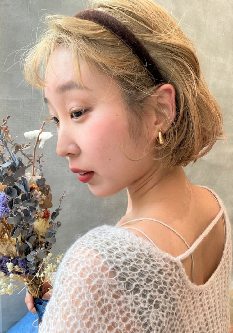 カチューシャアレンジミニボブ ヘアカタログ Ash 下北沢店 西山 梨々 ヘアサロン 美容院 Ash オフィシャルサイト