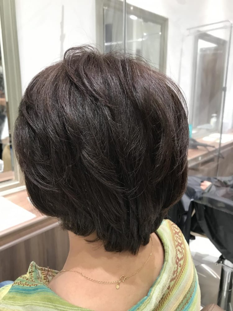 明るい白髪染め モダンショートボブ ヘアカタログ Ash 川崎店 鈴木 和也 ヘアサロン 美容院 Ash オフィシャルサイト