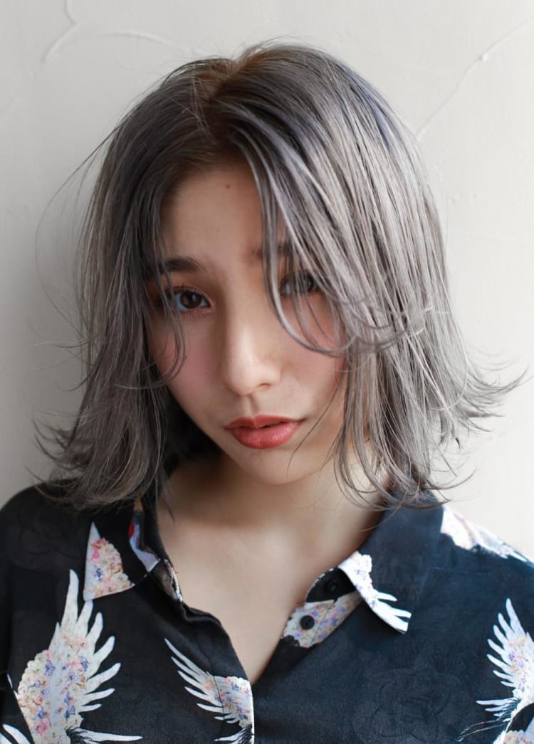 ハイトーングレージュ 外はねボブ ヘアカタログ Ash 中目黒店 高橋 臣介 ヘアサロン 美容院 Ash オフィシャルサイト