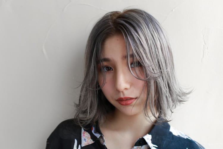 ハイトーングレージュ 外はねボブ ヘアカタログ Ash 中目黒店 高橋 臣介 ヘアサロン 美容院 Ash オフィシャルサイト