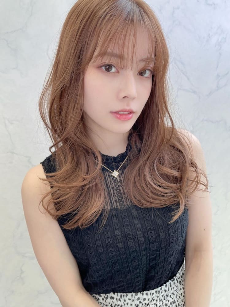 ロング 透明感 ベージュカラー シースルーバング ヘアカタログ Ash 大森店 千田 陽文 ヘアサロン 美容院 Ash オフィシャルサイト