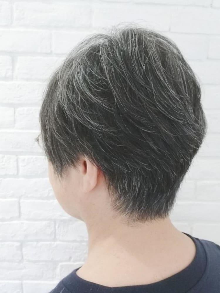 くせ毛を生かしたショート ヘアカタログ Ash 石神井公園店 福嶌 晋作 ヘアサロン 美容院 Ash オフィシャルサイト