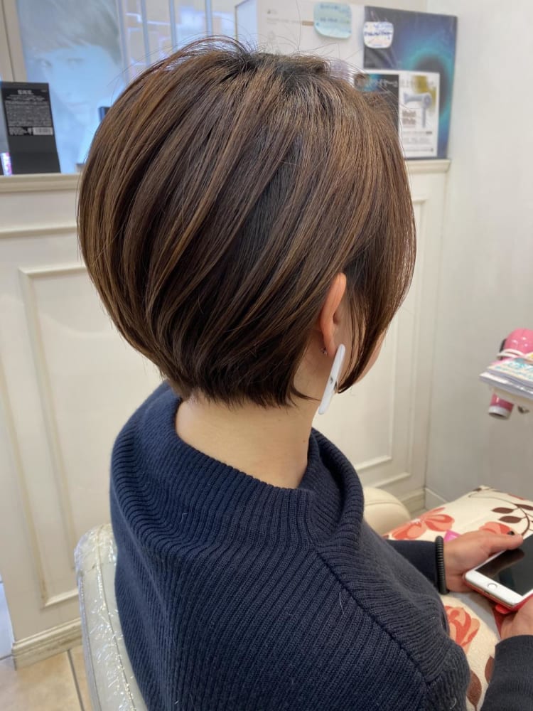 前下がりのハンサムショート ヘアカタログ Ash 北上尾店 浪川 智充 ヘアサロン 美容院 Ash オフィシャルサイト 前下がりのハンサムショート ヘアカタログ Ash 北上尾店 浪川 智充 ヘアサロン 美容院 Ash オフィシャルサイト