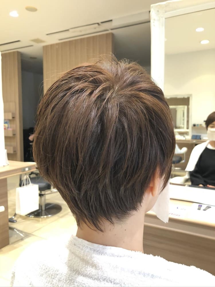 ショートレイヤー ヘアカタログ Ash 新子安店 西藤 千明 ヘアサロン 美容院 Ash オフィシャルサイト