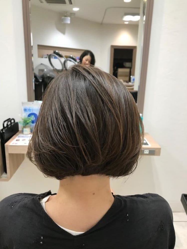 パーマなしふんわりボブ ヘアカタログ Ash 国立店 横山 真由美 ヘアサロン 美容院 Ash オフィシャルサイト