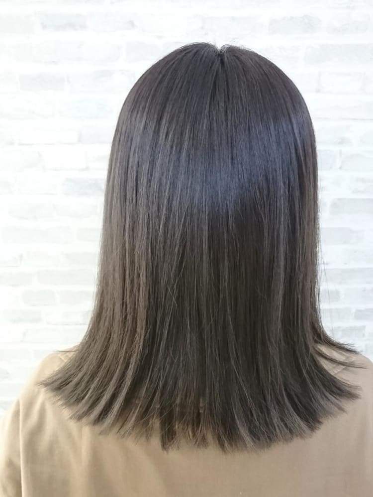 スターダストグレージュ 切りっぱなしロブ ヘアカタログ Ash 高円寺店 岡田 千英里 ヘアサロン 美容院 Ash オフィシャルサイト