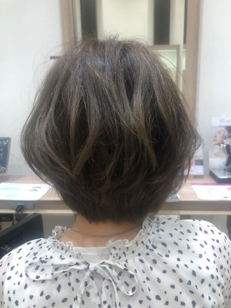 大人カジュアルショートボブ ヘアカタログ Ash 八王子みなみ野店 粕谷 直希 ヘアサロン 美容院 Ash オフィシャルサイト