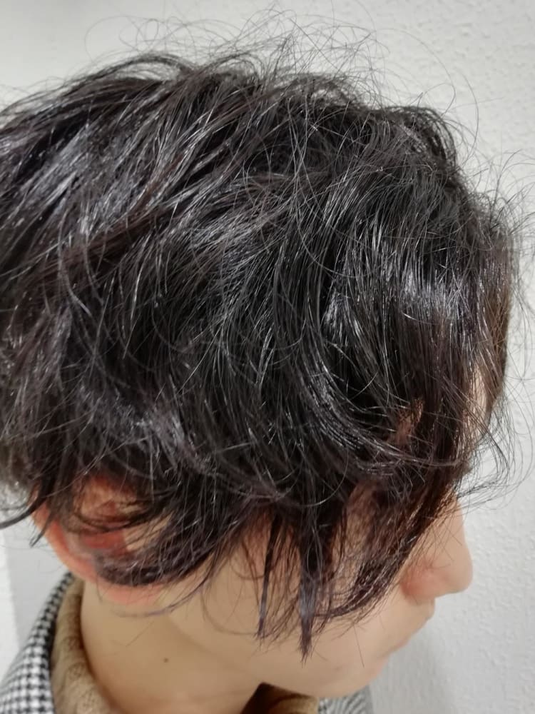 センターパート ゆるスパイラルパーマ ヘアカタログ Ash 元住吉店 木村 和人 ヘアサロン 美容院 Ash オフィシャルサイト