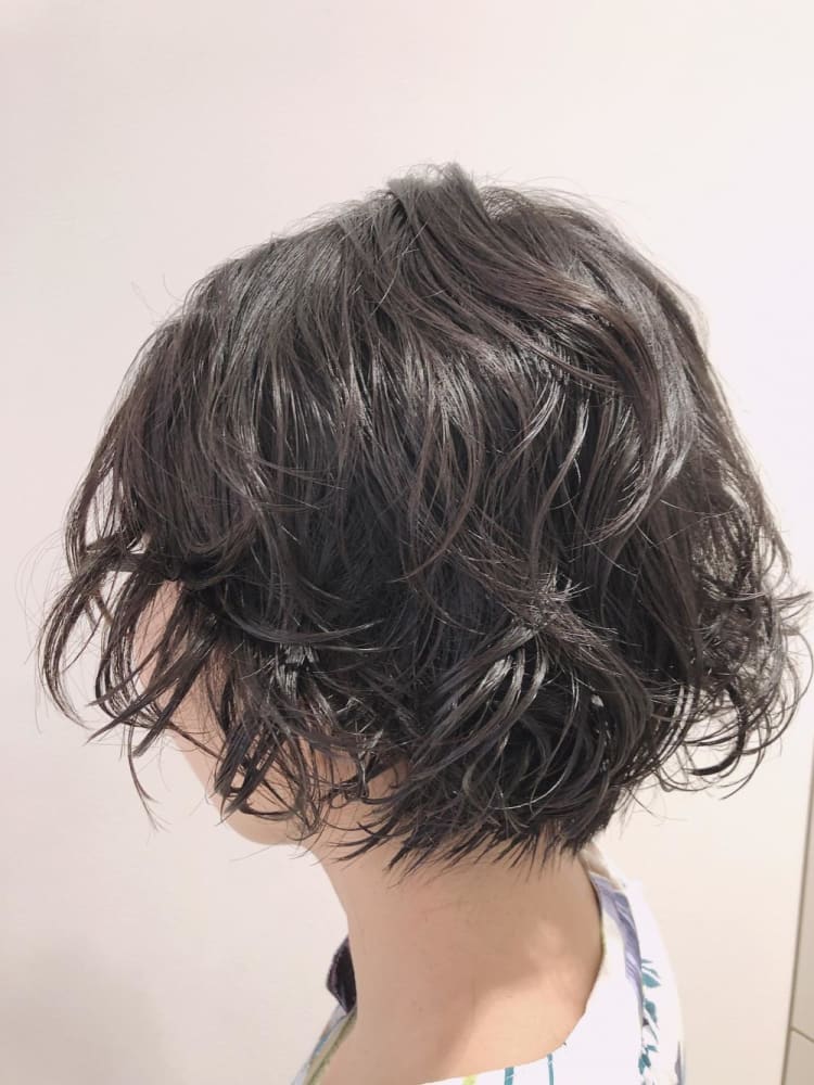 横顔美人ショート パーマスタイル ヘアカタログ Ash 分倍河原店 鈴木 裕一郎 ヘアサロン 美容院 Ash オフィシャルサイト