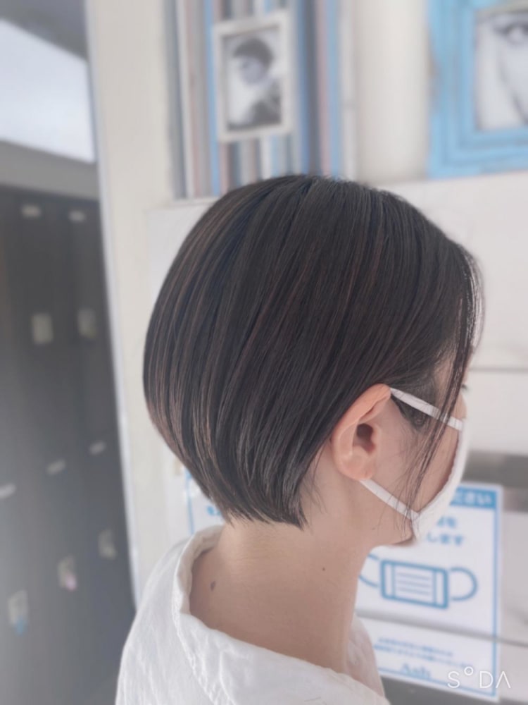 襟足すっきり耳かけショート ヘアカタログ Ash 鴨居店 村上 卓 ヘアサロン 美容院 Ash オフィシャルサイト