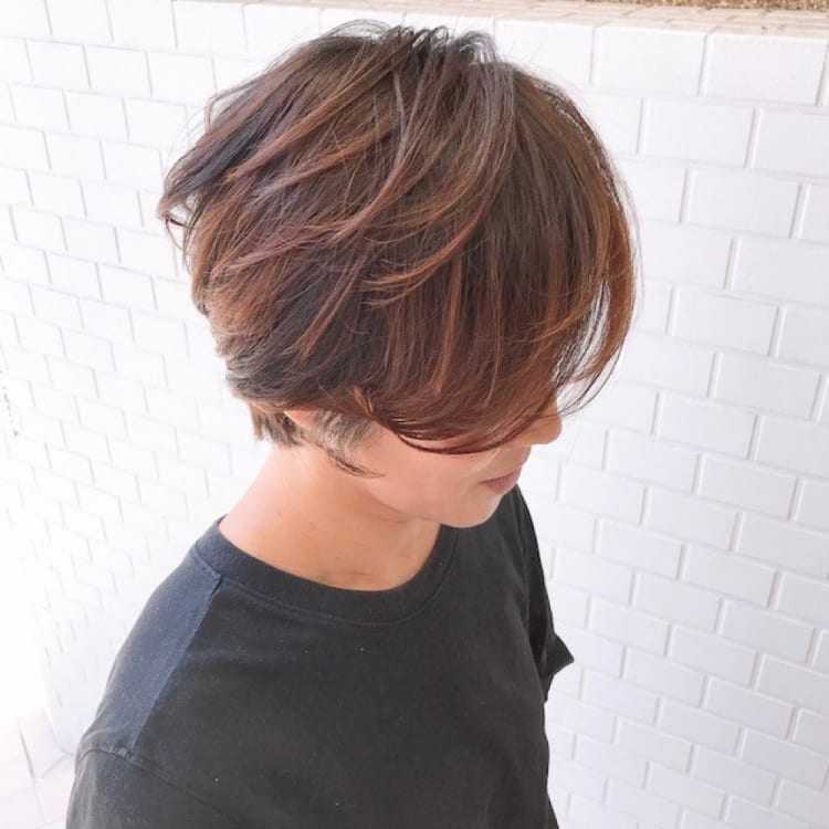 厚め前髪で小顔効果upの大人の為のショート ヘアカタログ Ash 仙川店 内田 孝仁 ヘアサロン 美容院 Ash オフィシャルサイト