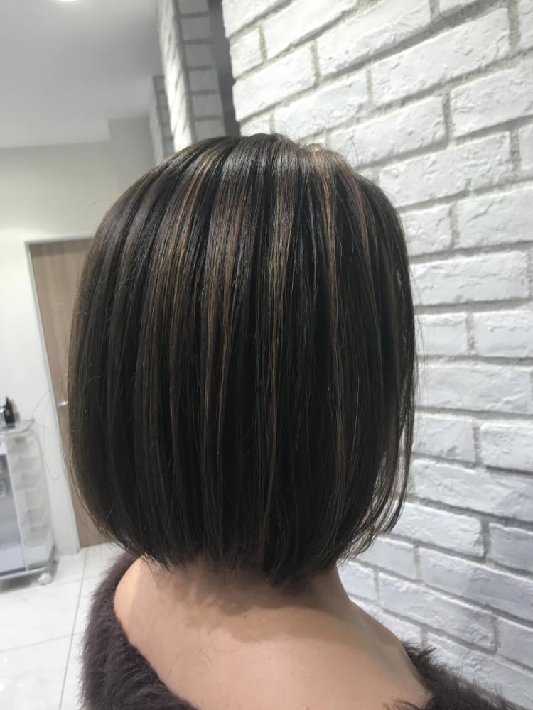 大人ボブ ブリーチグレージュハイライトカラー ヘアカタログ Ash 戸田公園店 花木 洋斗 ヘアサロン 美容院 Ash オフィシャルサイト