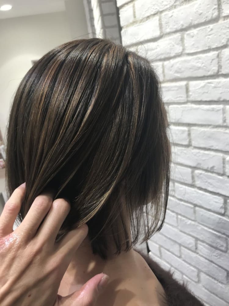 大人ボブ ブリーチグレージュハイライトカラー ヘアカタログ Ash 戸田公園店 花木 洋斗 ヘアサロン 美容院 Ash オフィシャルサイト