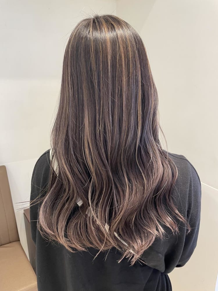 ハイライト グレージュ ヘアカタログ Ash 八幡山店 亀田 友香里 ヘアサロン 美容院 Ash オフィシャルサイト