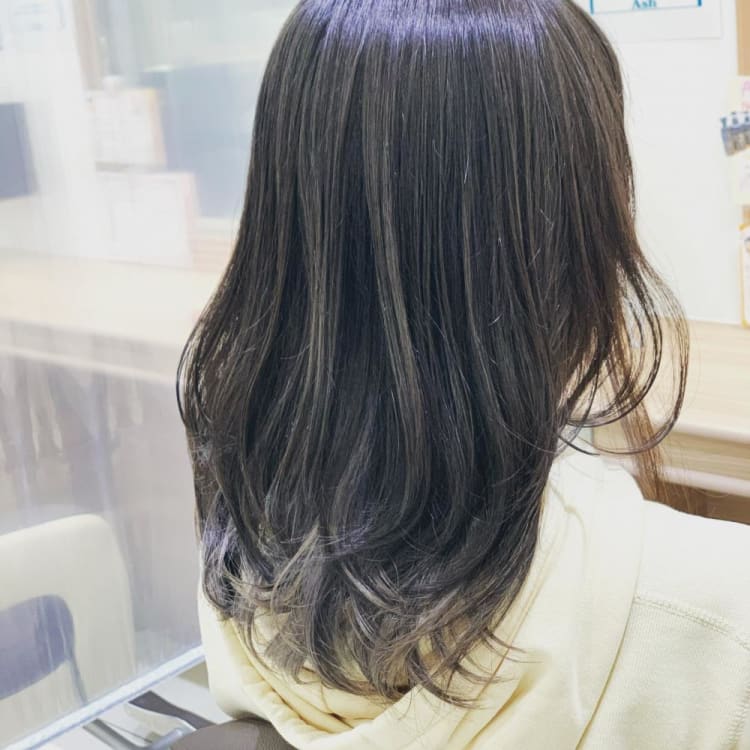 レイヤーカット インナーカラー ヘアカタログ Ash いずみ中央店 山田 侑季 ヘアサロン 美容院 Ash オフィシャルサイト レイヤーカット インナーカラー ヘアカタログ Ash いずみ中央店 山田 侑季 ヘアサロン 美容院 Ash オフィシャルサイト