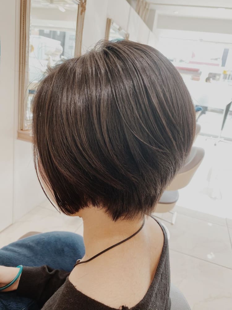 ワンランク上の上質お洒落ボブ ヘアカタログ Ash 保土ヶ谷店 関山 浩平 ヘアサロン 美容院 Ash オフィシャルサイト