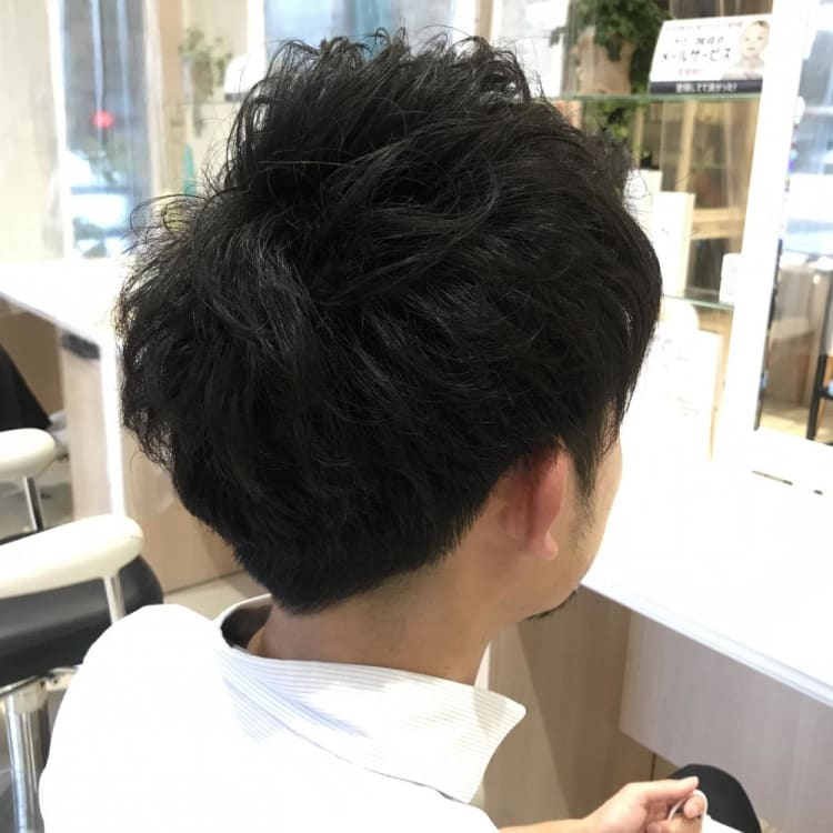 メンズショートパーマスタイル ヘアカタログ Ash 町田駅前通り店 家郷 直行 ヘアサロン 美容院 Ash オフィシャルサイト