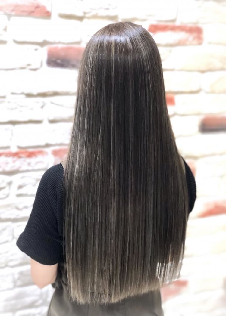 イルミナカラー 極細ハイライトグレージュグラデーション ヘアカタログ Ash 大森店 小畑 憲一 ヘアサロン 美容院 Ash オフィシャルサイト