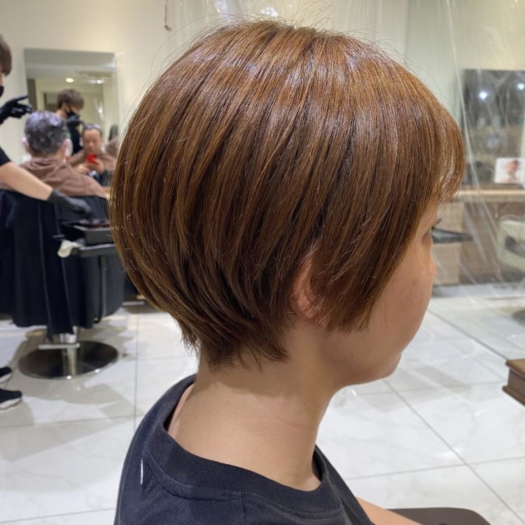 耳にかけられるハンサムショート ヘアカタログ Ash 中山店 高梨 ひかる ヘアサロン 美容院 Ash オフィシャルサイト