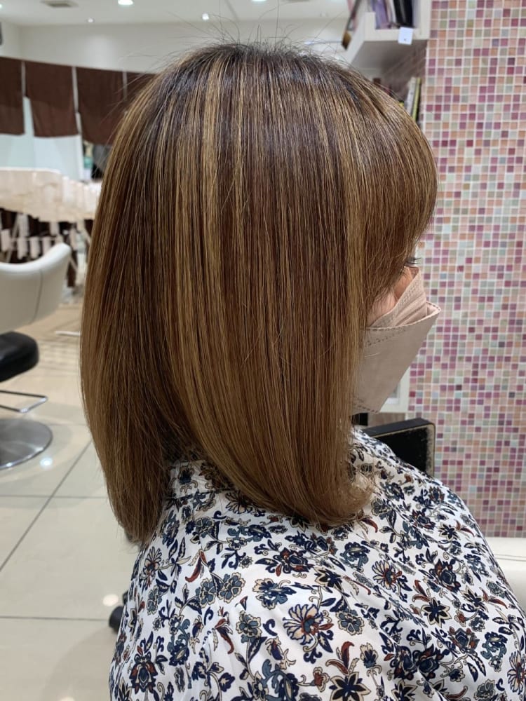 ミディアムストレート ヘアカタログ Ash 日吉店 堀井 猛史 ヘアサロン 美容院 Ash オフィシャルサイト