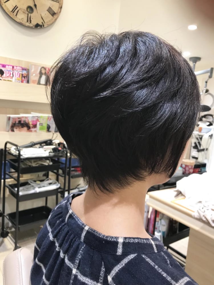 ミセス レイヤー ショート ヘアカタログ Ash 本八幡店 岡治 幸之介 ヘアサロン 美容院 Ash オフィシャルサイト