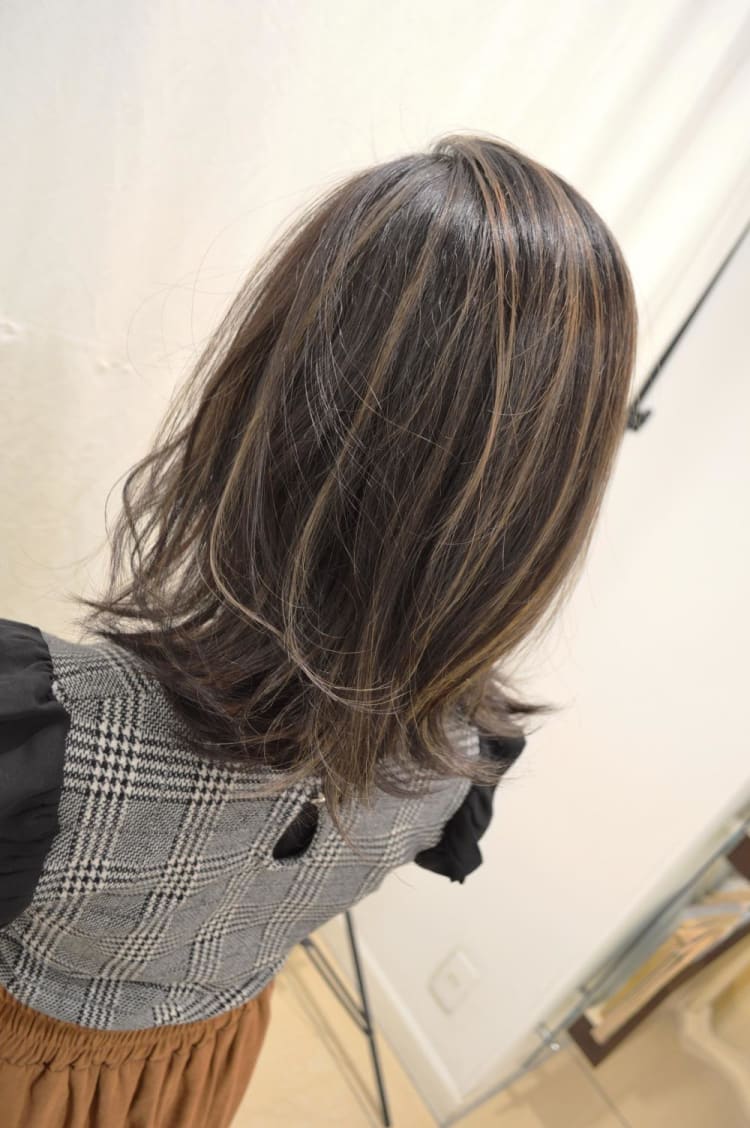 ウィンターベージュ コントラストハイライト ヘアカタログ Ash 川崎店 秋田 進吾 ヘアサロン 美容院 Ash オフィシャルサイト