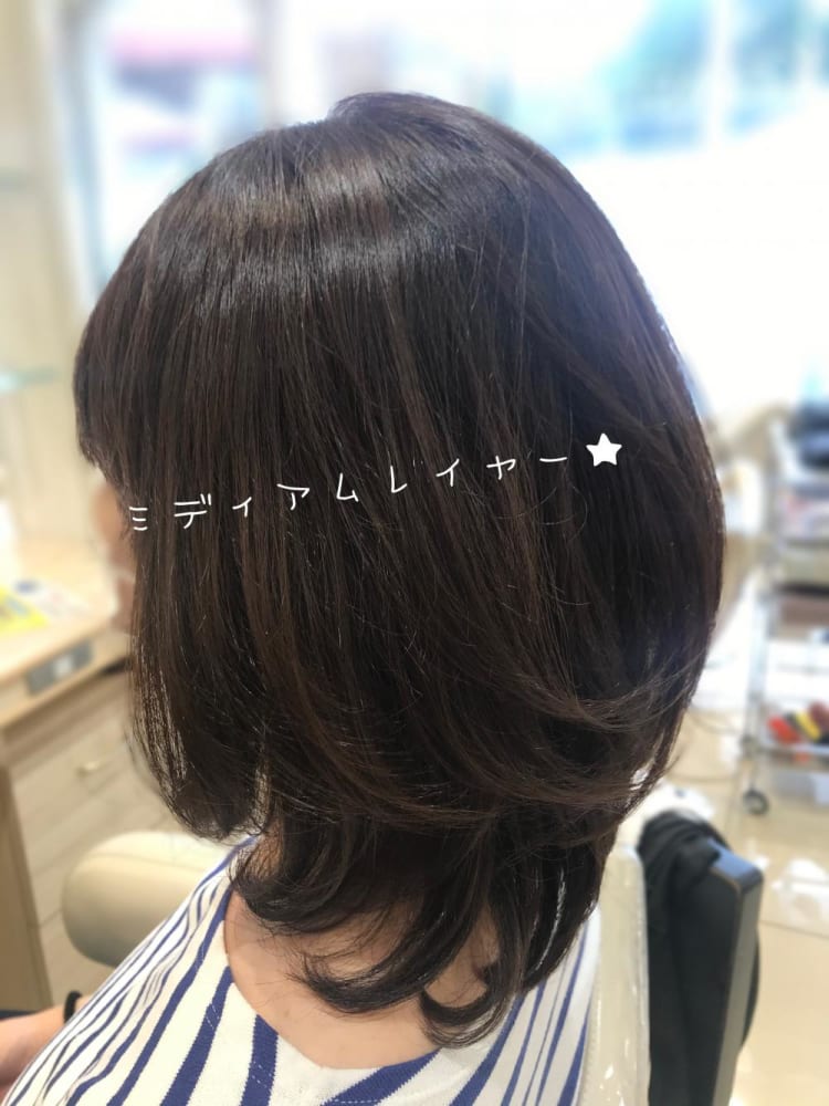 ミディアムレイヤー ヘアカタログ Ash 三ツ境店 福島 恵子 ヘアサロン 美容院 Ash オフィシャルサイト