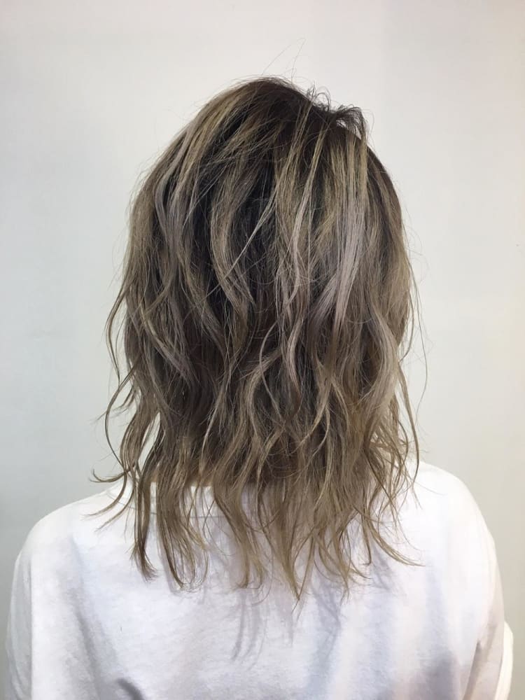 バレイヤージュ ハイライト デザインカラー ヘアカタログ Ash 横浜店 平尾 太暉 ヘアサロン 美容院 Ash オフィシャルサイト