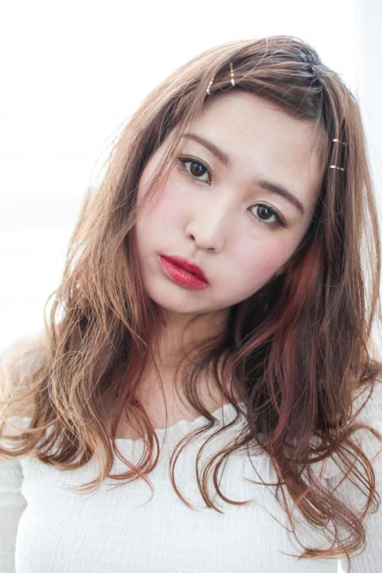 前髪アレンジゆるふわロング ヘアカタログ Ash 二子玉川店 石川 怜奈