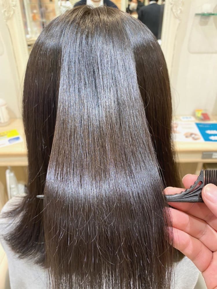 乾かすだけでまとまる ツヤツヤ縮毛矯正 ヘアカタログ Ash 三ツ境店 松本 亮 ヘアサロン 美容院 Ash オフィシャルサイト 乾かすだけでまとまる ツヤツヤ縮毛矯正 ヘアカタログ Ash 三ツ境店 松本 亮 ヘアサロン 美容院 Ash オフィシャルサイト