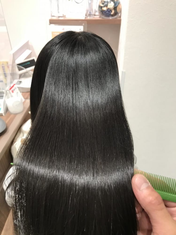 黒髪ストレートロング うる艶 髪質改善矯正 ヘアカタログ Ash 宮前平店 鈴木 和也 ヘアサロン 美容院 Ash オフィシャルサイト