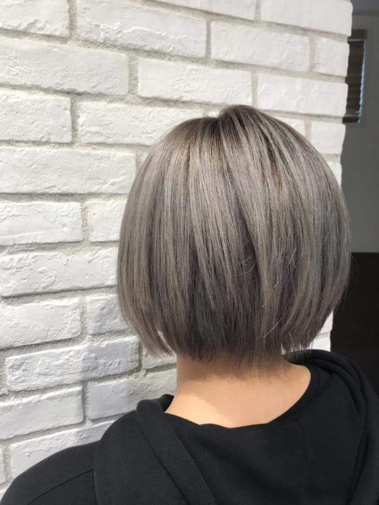 シルバーアッシュ ヘアカタログ Ash 戸田公園店 花木 洋斗 ヘアサロン 美容院 Ash オフィシャルサイト