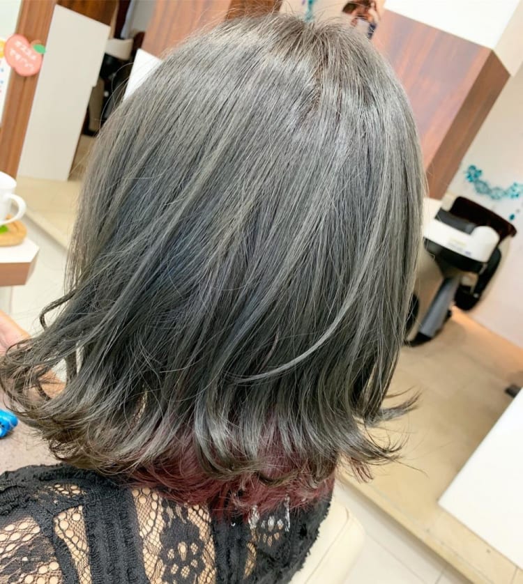 ブリーチ イルミナ インナーカラー ブルージュ ヘアカタログ Ash 藤が丘店 藤村 雄介 ヘアサロン 美容院 Ash オフィシャルサイト