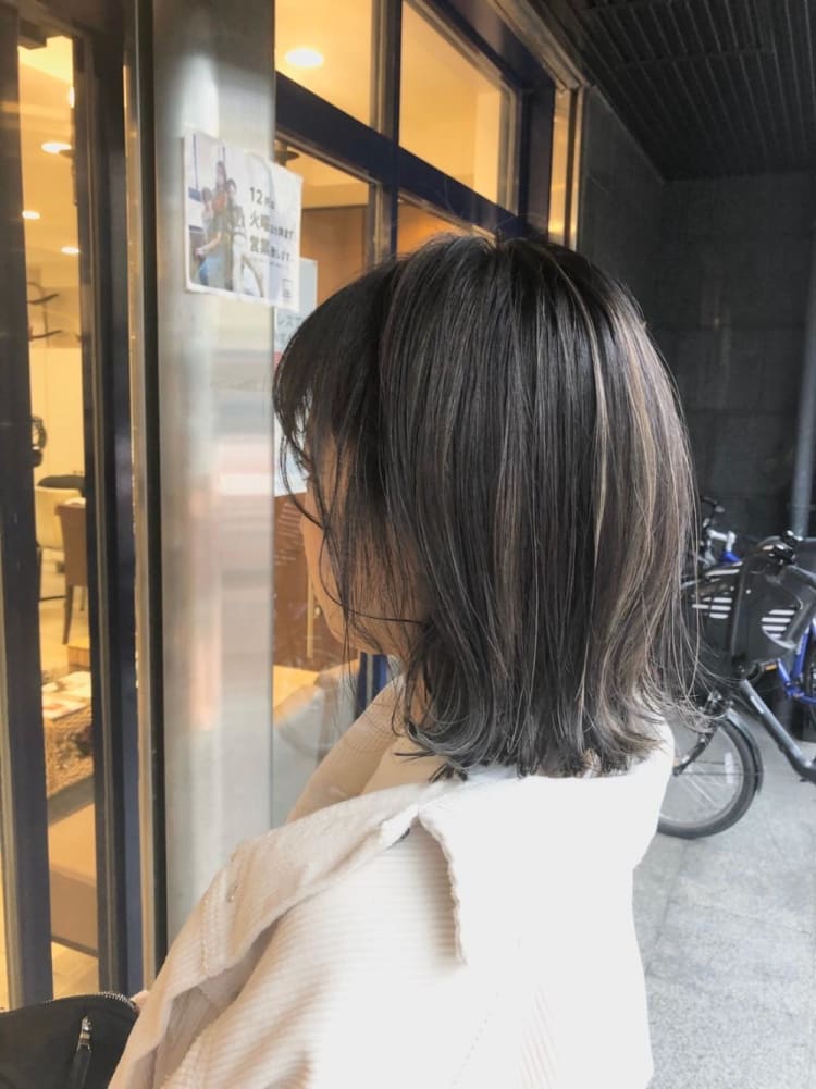 大人ハイライト外はねボブ ヘアカタログ Ash 久が原店 水野 翼 ヘアサロン 美容院 Ash オフィシャルサイト