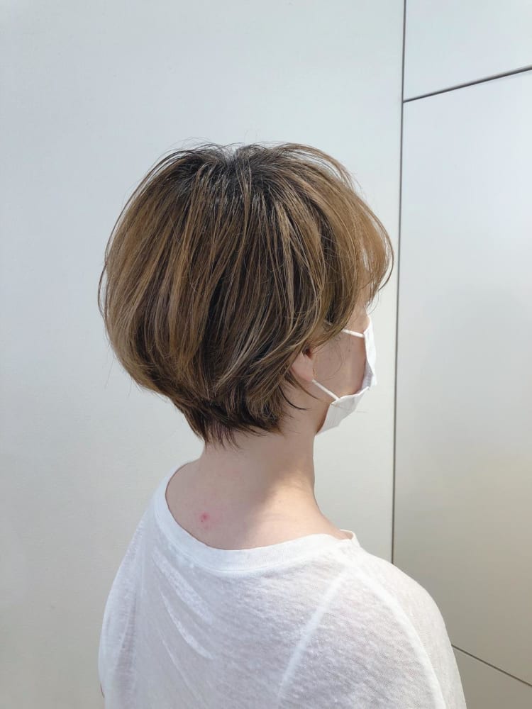 纏まる