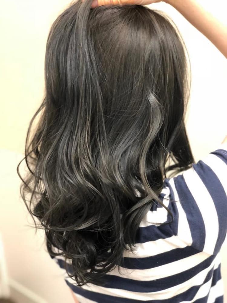 透け感抜群ブルージュヘア ヘアカタログ Ash 鴨居店 三沢 貴大