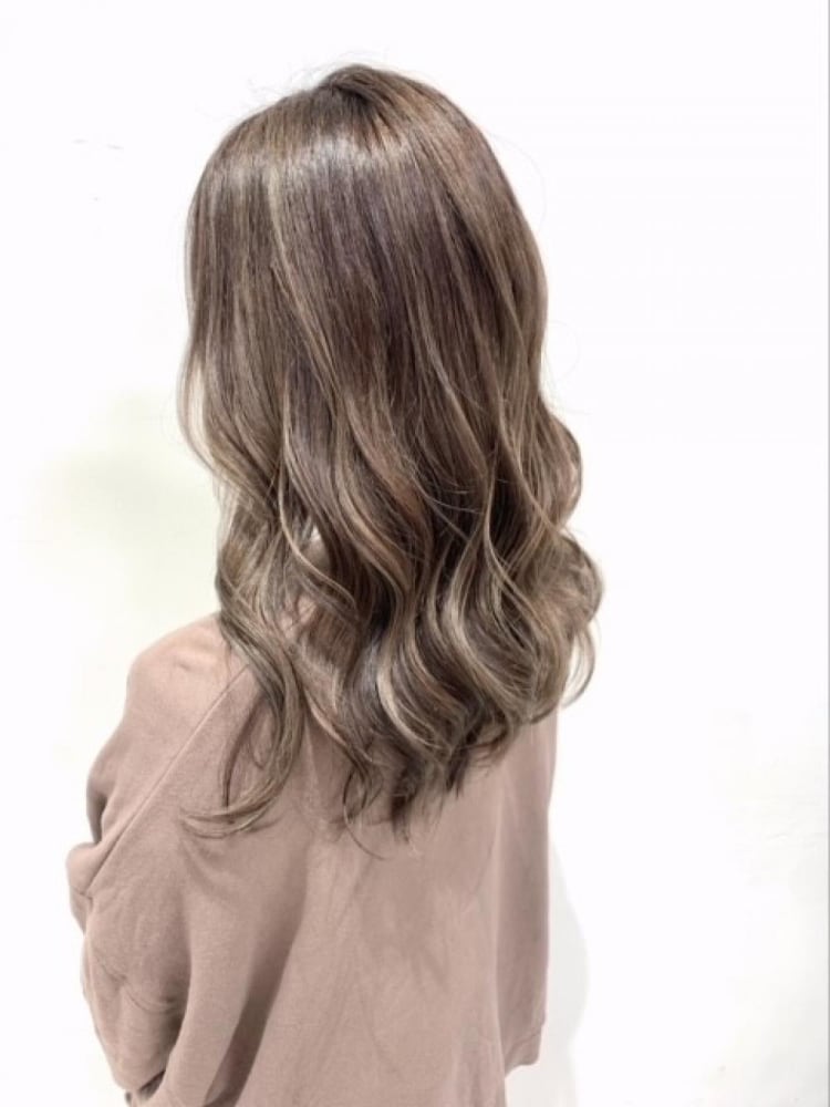 白髪隠しハイライト グレージュ ヘアカタログ Ash 高円寺店 星野 玲奈 ヘアサロン 美容院 Ash オフィシャルサイト 白髪隠しハイライト グレージュ ヘアカタログ Ash 高円寺店 星野 玲奈 ヘアサロン 美容院 Ash オフィシャルサイト