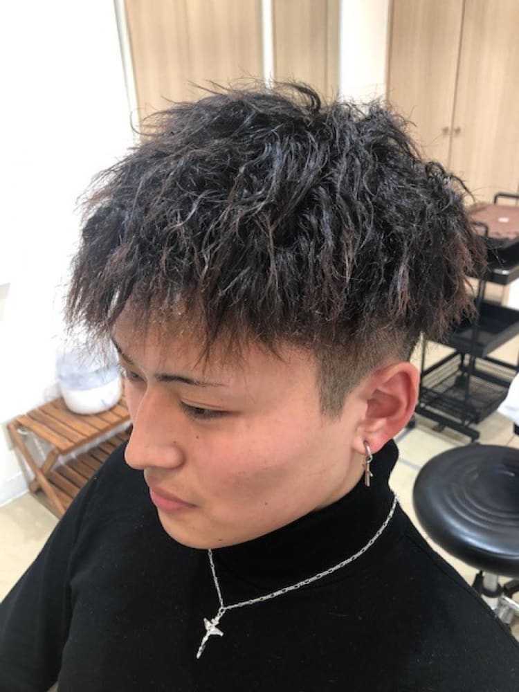 ツイストパーマ ヘアカタログ Ash 瀬谷店 佐藤 哲也 ヘアサロン 美容院 Ash オフィシャルサイト