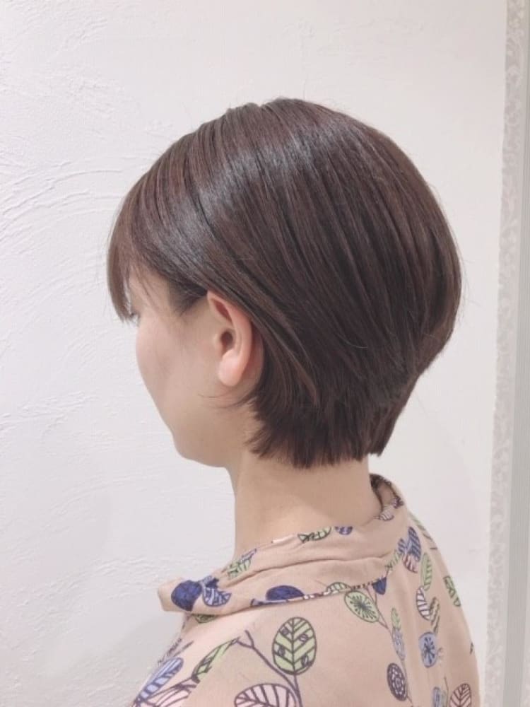 ショートグラデーション ヘアカタログ Ash 仙川店 内田 孝仁