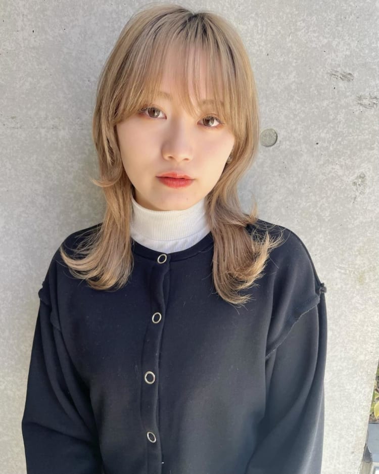 大人可愛い代30代40代くびれレイヤーミディアムボブ ヘアカタログ Ash 三鷹店 新谷 拓哉 ヘアサロン 美容院 Ash オフィシャルサイト