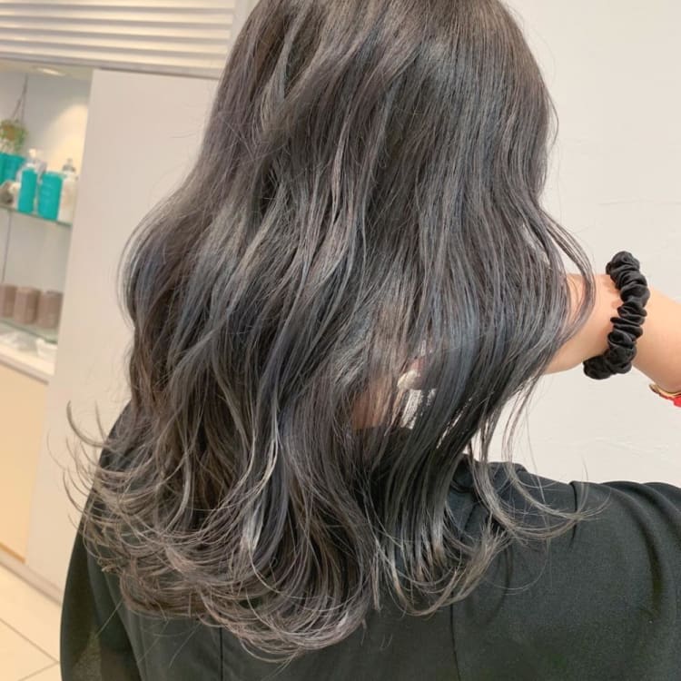 明るい白髪染め プラチナグレージュ ヘアカタログ Ash 武蔵小金井店 高橋 優子 ヘアサロン 美容院 Ash オフィシャルサイト 明るい白髪染め プラチナグレージュ ヘアカタログ Ash 武蔵小金井店 高橋 優子 ヘアサロン 美容院 Ash オフィシャルサイト