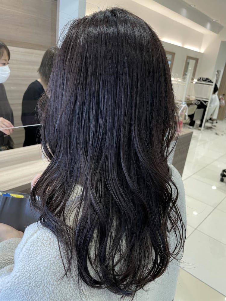 トーンダウンで出すパープルグレーカラー ヘアカタログ Ash 十日市場店 椎野 遥香 ヘアサロン 美容院 Ash オフィシャルサイト